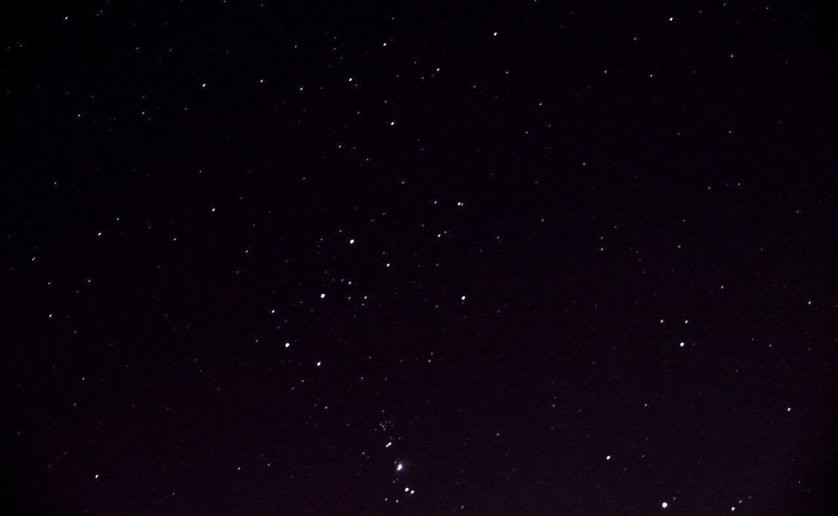 ASSIABERKANY's tweet photo. أرفضوا الإنطفاء كونوا كنجوم سرمديّة قدر لها أن تُضيء إلى الأبد 🌌 .

#اليـــمـــامـــة_المـــغـــردة🕊 https://t.co/Zs87RIZRSR
