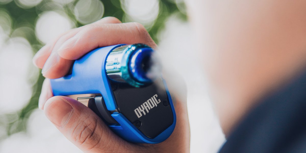 wotofoofficial's tweet photo. Dynamic Dyadic Box Mod provides instant fire speed of 0.0001s
Check more👉https://t.co/WubEWchXNW
#Wotofo #DyadicMod #vaping #vapers #newvape #dualbatterymod #squonke https://t.co/BuRilyMPs1