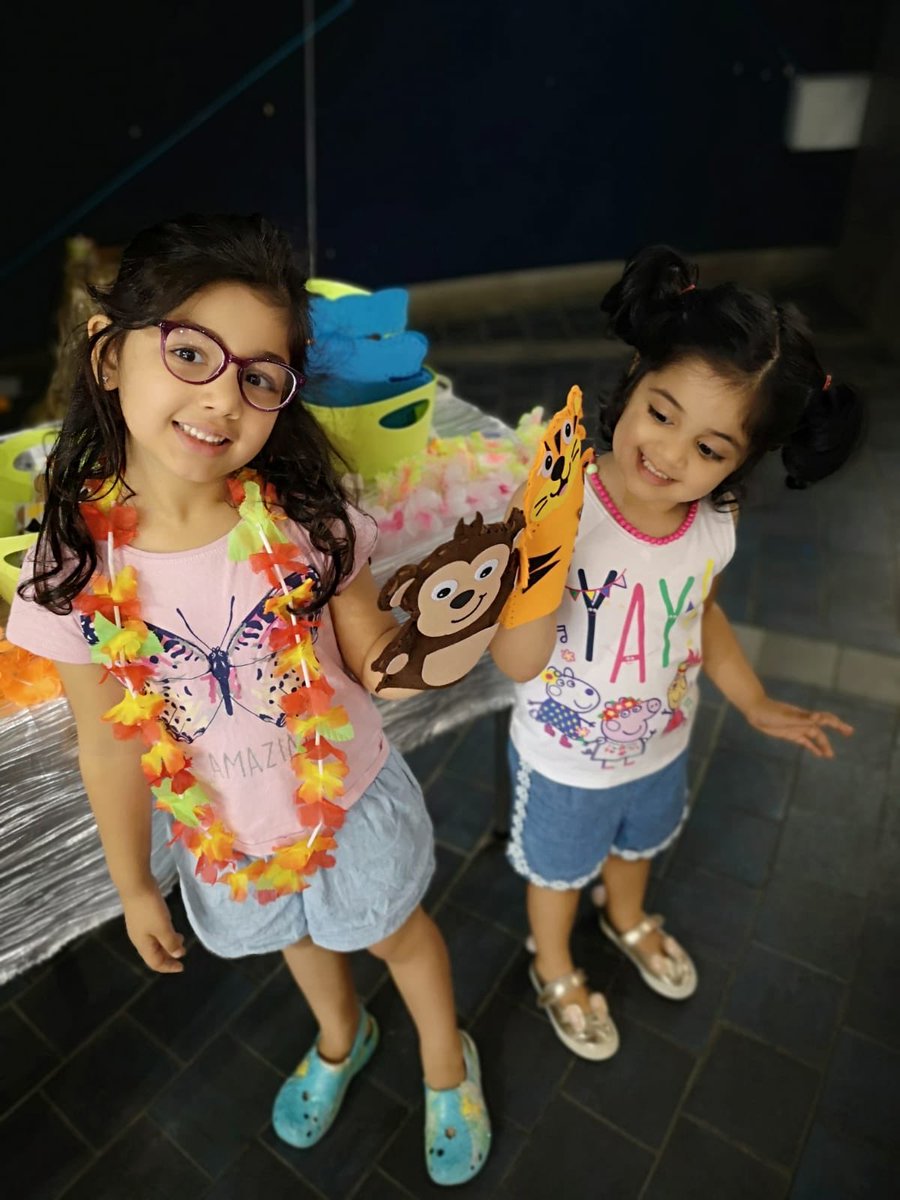 Luton_Galaxy's tweet photo. 🤩 Our FREE Animal Puppet crafts event is well underway - we’re all having so much fun! Come and join us until 4pm 🎉 #luton #lutongalaxy #galaxyluton #free #freeevent #lutonevent #summerholidays https://t.co/HkUkCzC7pT