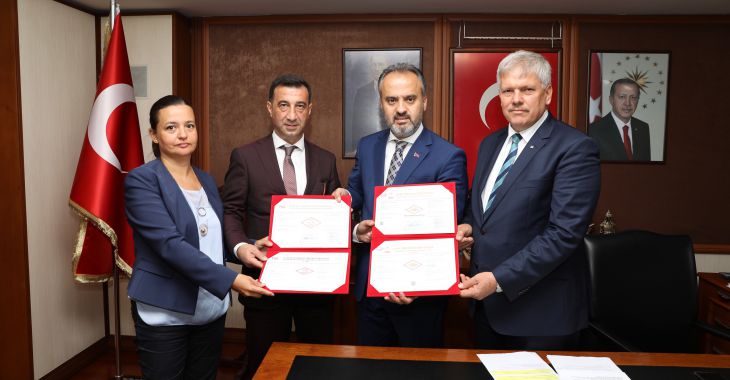 bursaeditorcom's tweet photo. İŞ GÜVENLİĞİNDE BUSKİ FARKI
https://t.co/4H4UQH8E7K
@bursabuyuksehir @buskibasin https://t.co/aXFSlcBbtp