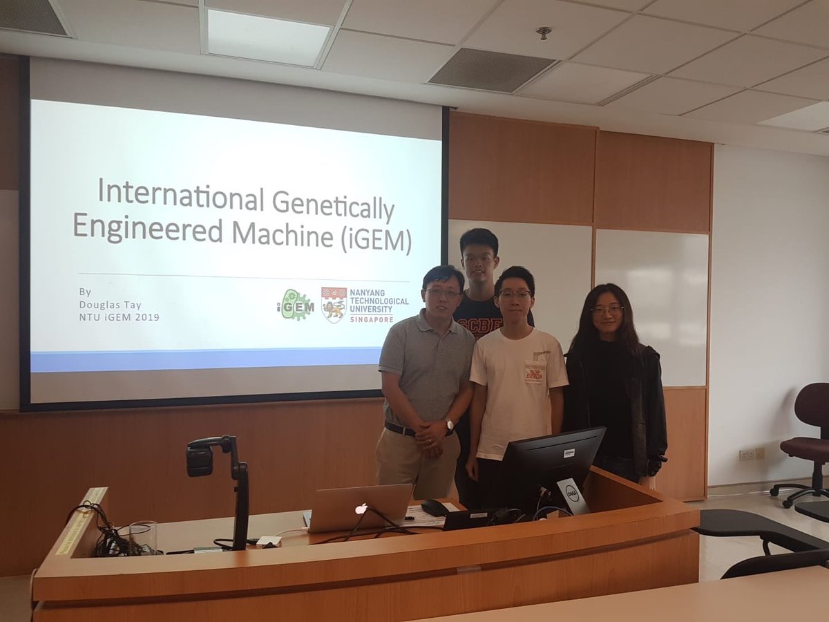 Shared about iGEM to a class of biological sciences students on the first week of school~ Many thanks to Prof Gao Yonggui for letting us be a part of his first lecture on synbio 😊