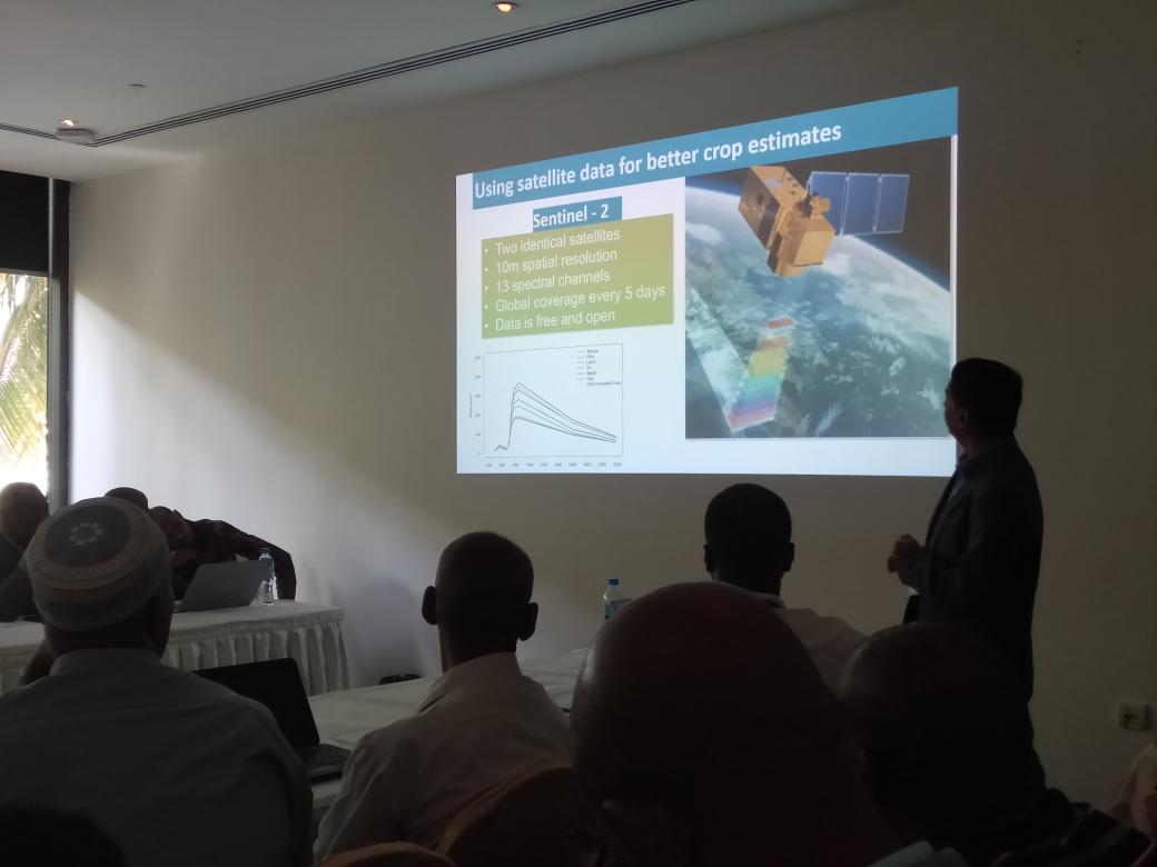 IGAD_CPAC's tweet photo. Discussions on current tech and best practices to monitor and give #earlywarning on crop conditions 🌱, livestock &amp; food security in #EastAfrica at #GHACOF53 side event on #FoodSecurity 

#Sentinel2 🌍 #Drones #EO #IPC #FSNWG #IFRAH #PET #PLEWS https://t.co/2mALVBev0H