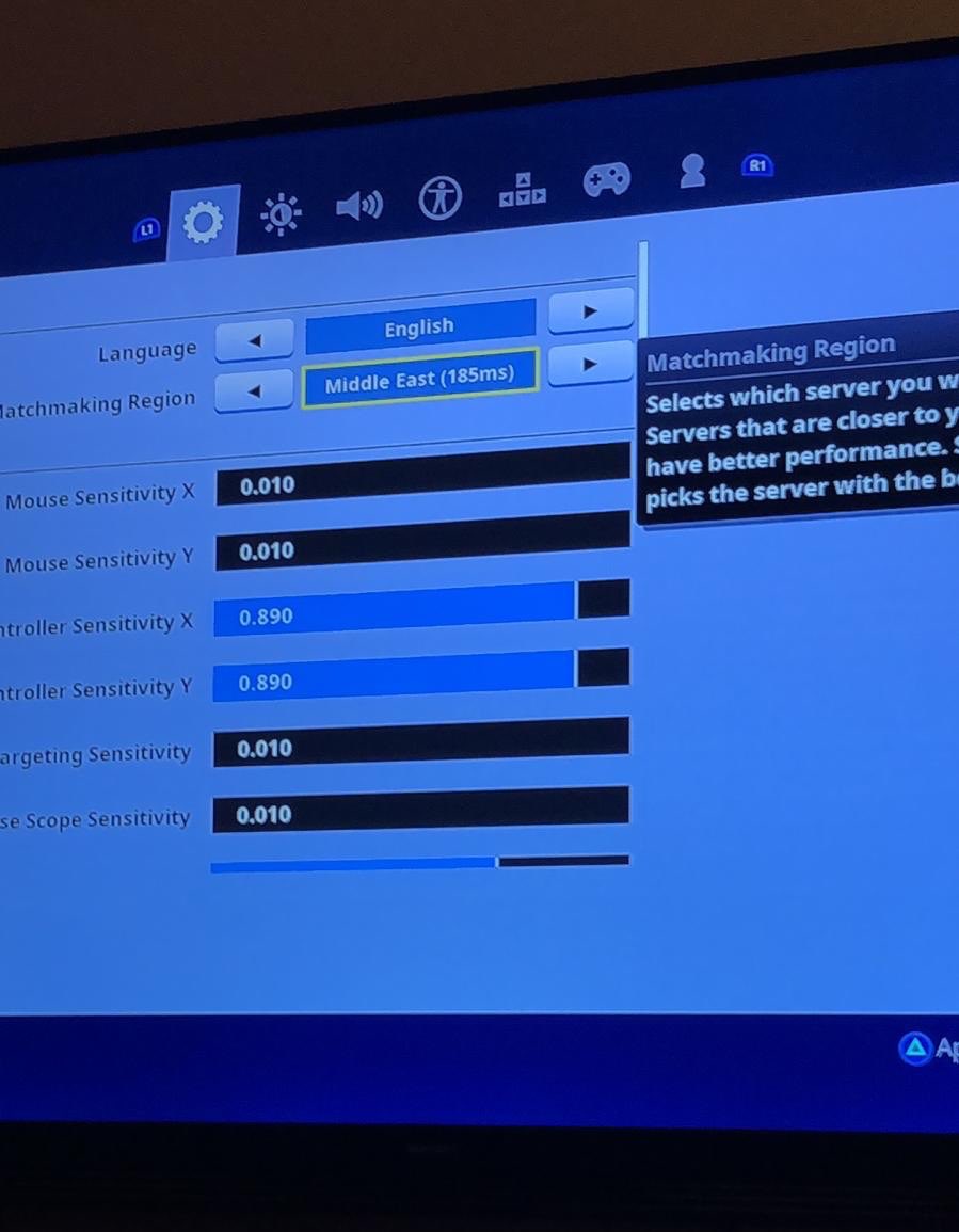 alkasser12345's tweet image. why?😡😡 #middleeastserver  @FortniteGame #middleeast