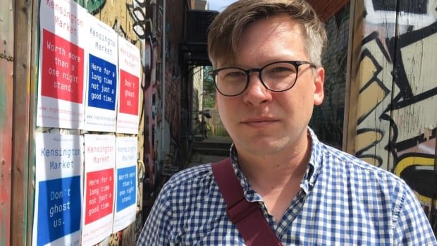 The wait is over. Hearing on short term rental regulation in Toronto finally begins. #condo Airbnb hosts, short-term rental critics facing off over regulations at appeal hearing
cbc.ca/news/canada/to…