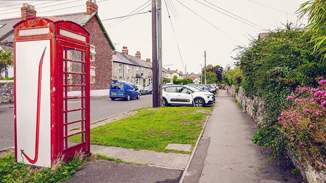 Contains_Art's tweet photo. Check out these new artworks by Jon England across Watchet. Enlarged images of tools and iron nails are at various locations, all part of the artist’s #hourhands commission that began earlier this year. For Jon, the humble iron nail becomes a material th… https://t.co/d2Bi6L2vAe https://t.co/zIYFOMqwyl