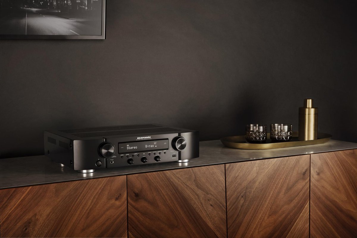 MarantzOfficial's tweet photo. The #Marantz NR1200 #stereoreceiver embodies detailed, #highfidelity #sound in a slim form, with enough power to drive cinema-quality sound to your loudspeakers. Satisfy both your #cinephile and #audiophile desires today: https://t.co/YuGNBkm0pb https://t.co/B3SISaERYE