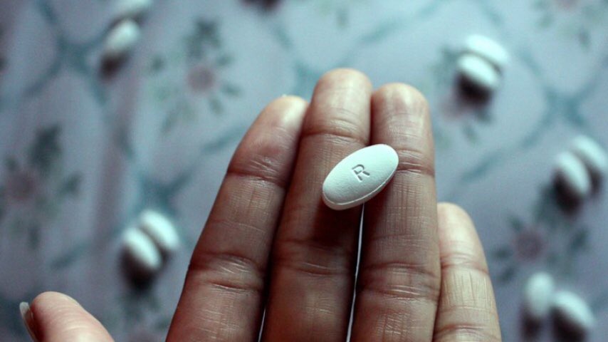 Launching today at #WWWeek: Reducing Emissions from Antibiotics Production #REAP.

REAP aims to support the #pharmaceutical sector’s shift to more #sustainable production practices. 

Here’s all the details: savinglivesustainably.org/news/0K777K.ht… #act4health