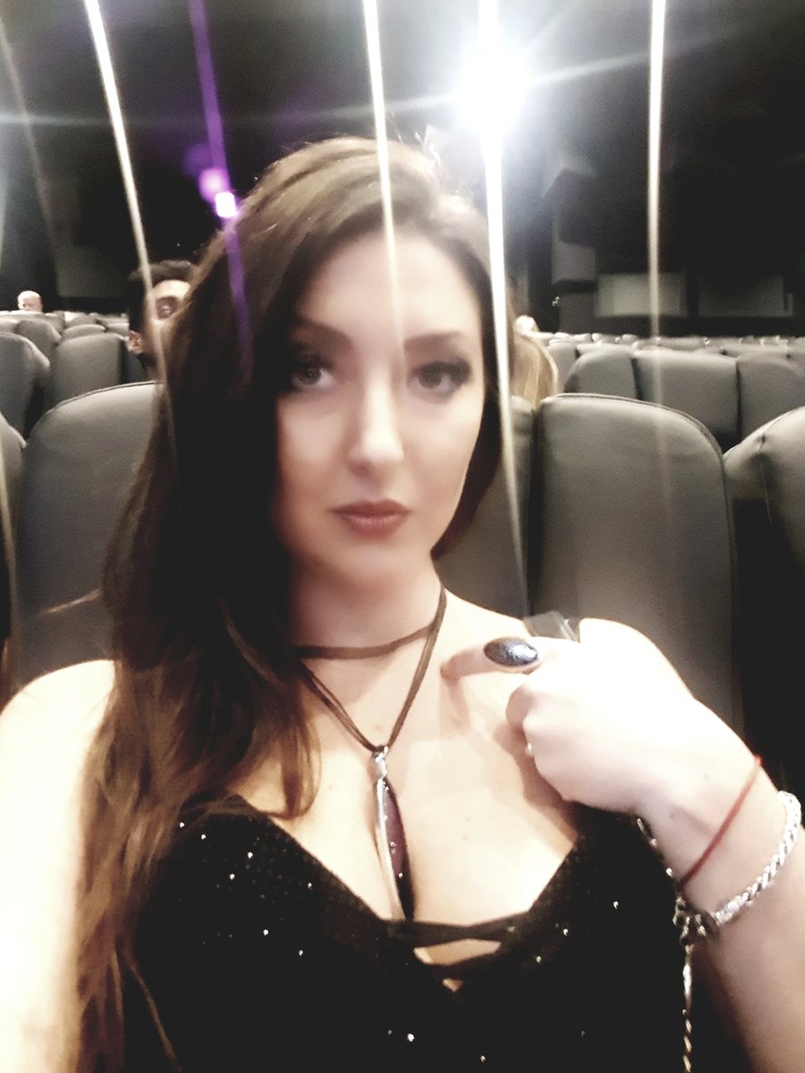 That feeling when you're told that you look like Katherine Isabelle by <a href="/twisted_twins/">The Soska Sisters</a> 😍😍 Thank you ladies for an amazing night at 20th Anniversary of the @frightfest Really enjoyed your latest film #rabid you rock!😈 😈 #frightfest #films #soskasisters #twistedtwins #horror