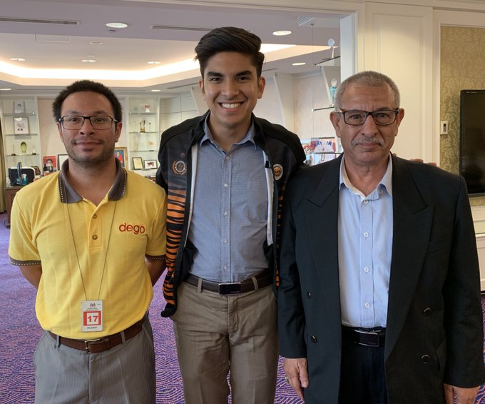 View image on Twitter