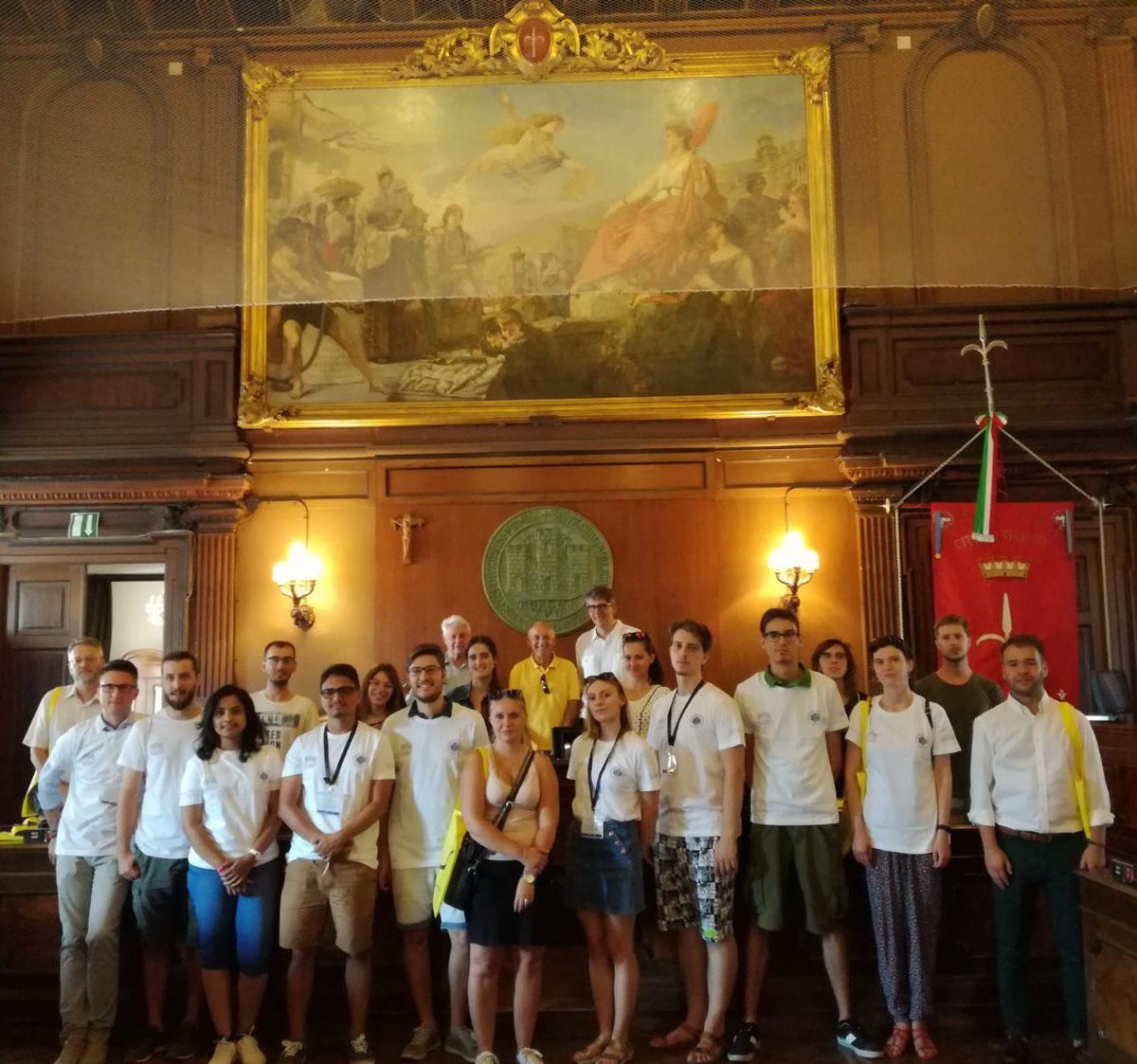 FNUSA_ICRC's tweet photo. This year, @ForteGiancarlo gave a lecture to the students of #nonlinearlife Summer school at the @UniTrieste. His lecture's topic was Mechanically activated intracellular pathways in cell function and disease. @RTU_LV @BioingTS https://t.co/FvCwivhtxb