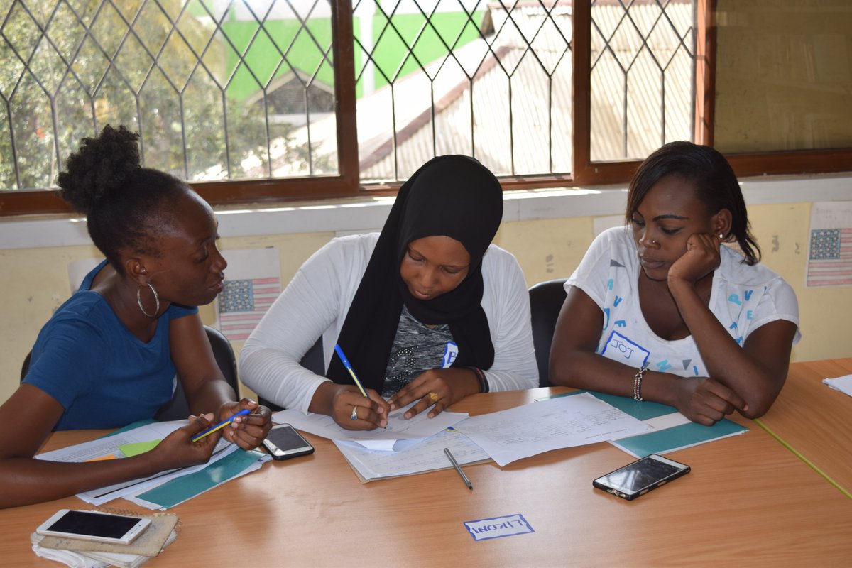 amani_katana's tweet photo. Great pleasure and honor to be the Youth Development Consultant @IREXintl in the past two months under the Youth-Led Inquiry Initiative in collaboration with @AKF_Global &amp; @GlobalDevInc. The project seeks to uncover opportunities and challenges for youth in @MombasaCountyKe... https://t.co/1KN0NxVJq7