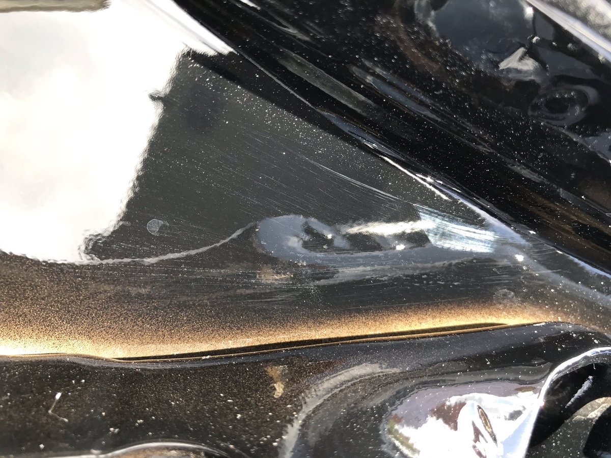 tweetmyinbox's tweet image. Brand new Tesla Model 3 in Norway missing and bad paint job all over. Let me know if you need more pics of the endless problems with #TeslaModel3 @tesla_knight;-) $TSLAQ #TeslaPaintIssues