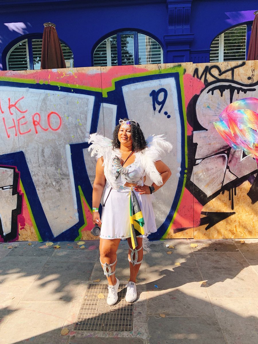 Lerease's tweet photo. Thank you Notting Hill Carnival! ❤️ For another year of memories with family. #travel #NottinghillCarnival #funatikmas https://t.co/MyTwfqRuLj