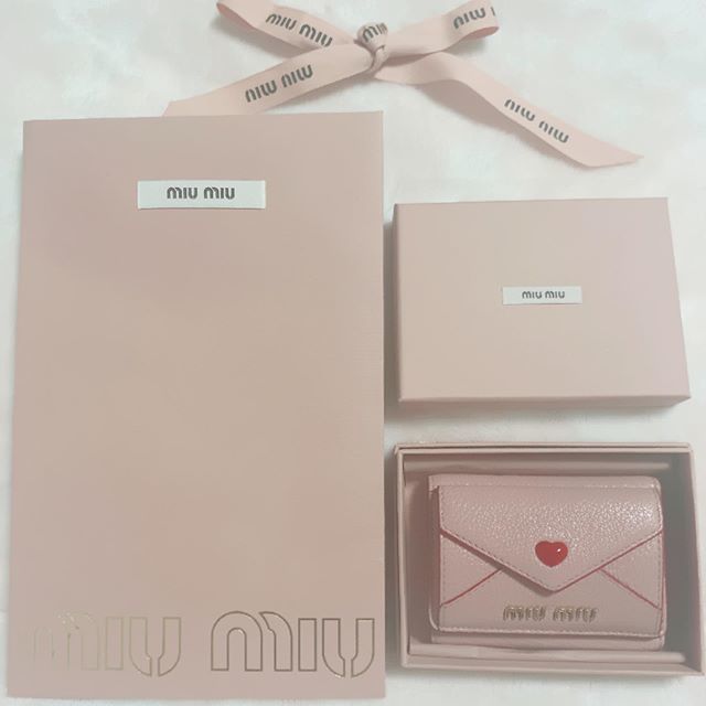 Miumiu財布