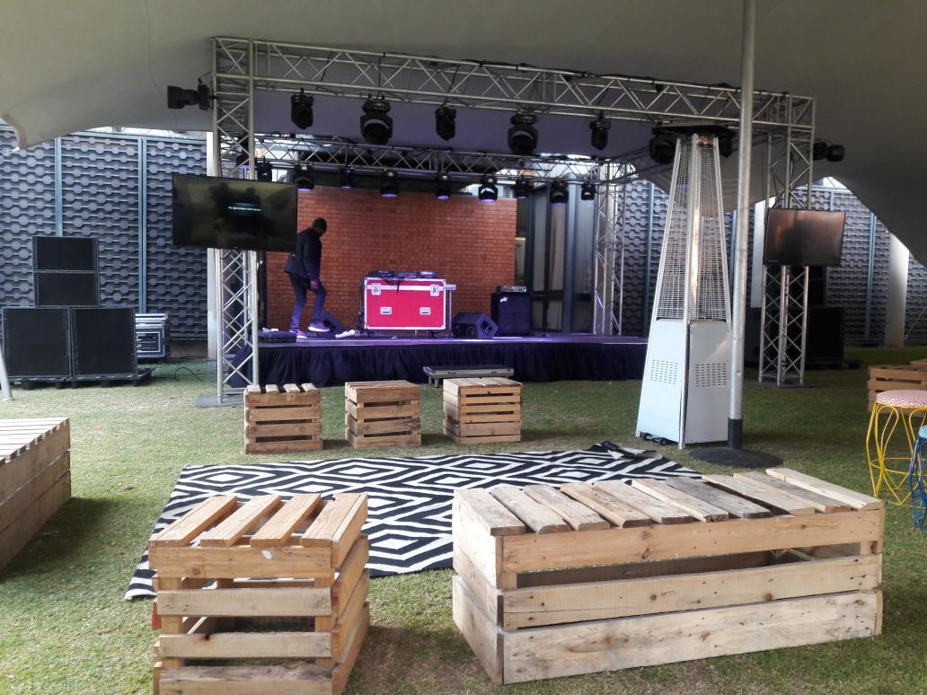 student__social's tweet photo. We have had an opportunity to attend a creative's event fired up by @nandossa that really gave us some great ideas for the next student social event.EXPECT A OUT OF THIS WORLD SOCIAL EXPERIENCE WITH THE NEXT EVENT!!🔥😢.Entries to the competition still open. https://t.co/qLW7DKRUrc