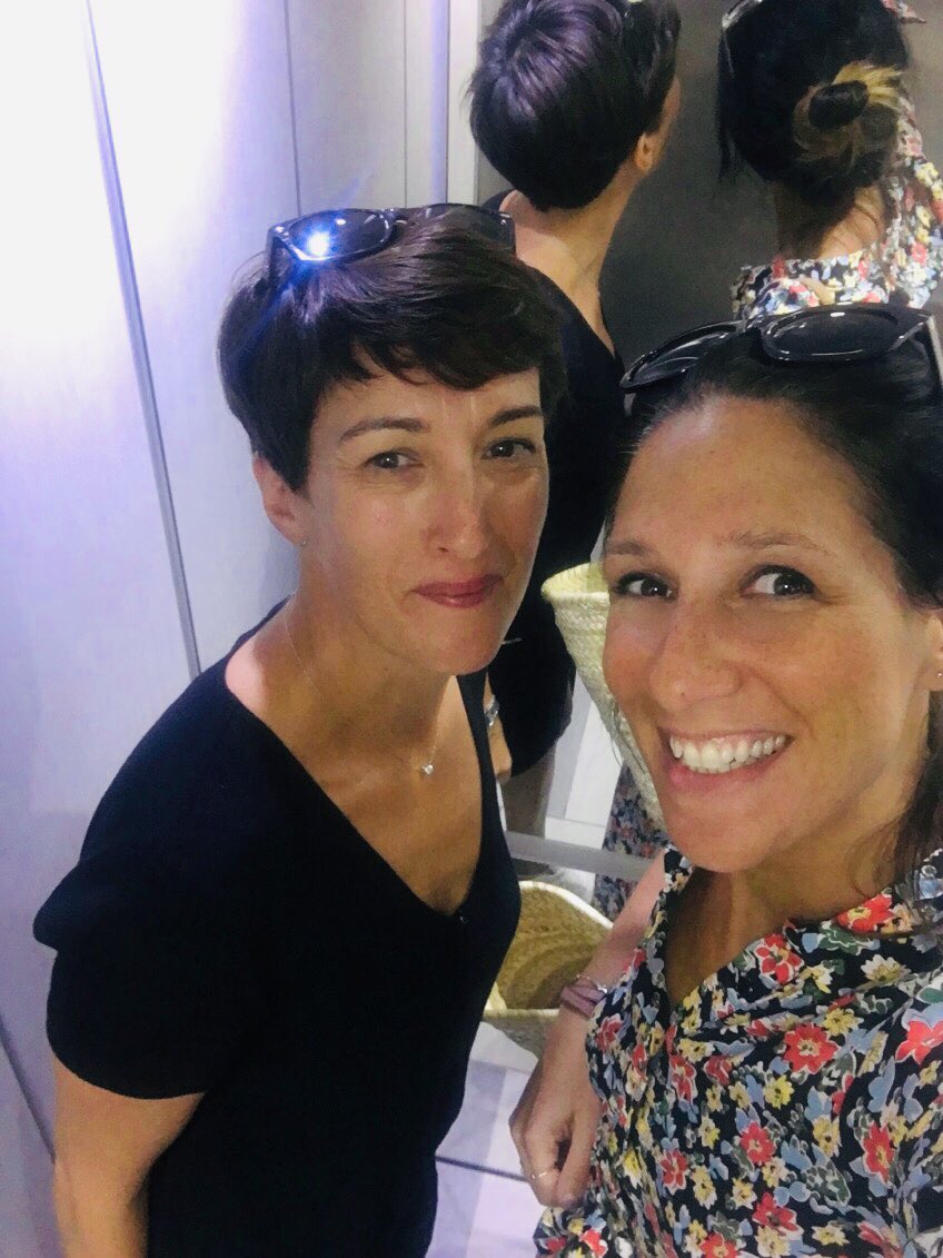 CSconsultingP's tweet photo. Pour vous guider , vous orienter , avancer ensemble , 
élaborons une stratégie pour le Développement de votre Image et de celle de votre Entreprise:
•Évent 
•Teambuidling 
•Développement de partenariat et/ou de clientèle 
•Formations 
L’Image , Premier Outil de Communication https://t.co/gpsMCXcJ4g