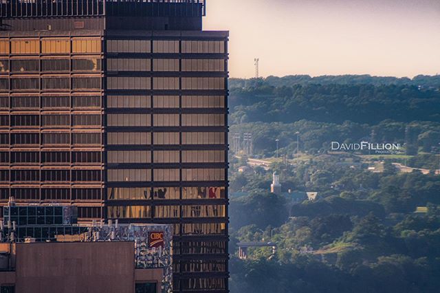 davidfillion's tweet photo. Taken from the top of the Jolly Cut looking downtown towards Stelco Tower and Jackson Square
Shot on Sony Alpha a99ii with Vivitar Series 1 - Telephoto Lens at 1300mm no cropping done
#hamont #hamilton #myhamilton #hamiltontario #stelcotower #stelco #s… https://t.co/BxY8MwmXs9 https://t.co/OhJNXG3THk