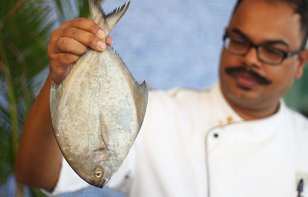 foodloversindia's tweet photo. Buy fresh seafood like a pro with these simple tips on how to check if your fish is fresh. Get the freshest catch of the day every time! Find out more here.
https://t.co/D0z1p9L6M3
.
#Fish #FreshFish #HowToCheckFreshness #Gills #FishScales #FoodLoversTV #TruthInFoodWineAndDining https://t.co/Xi3cJcblKS