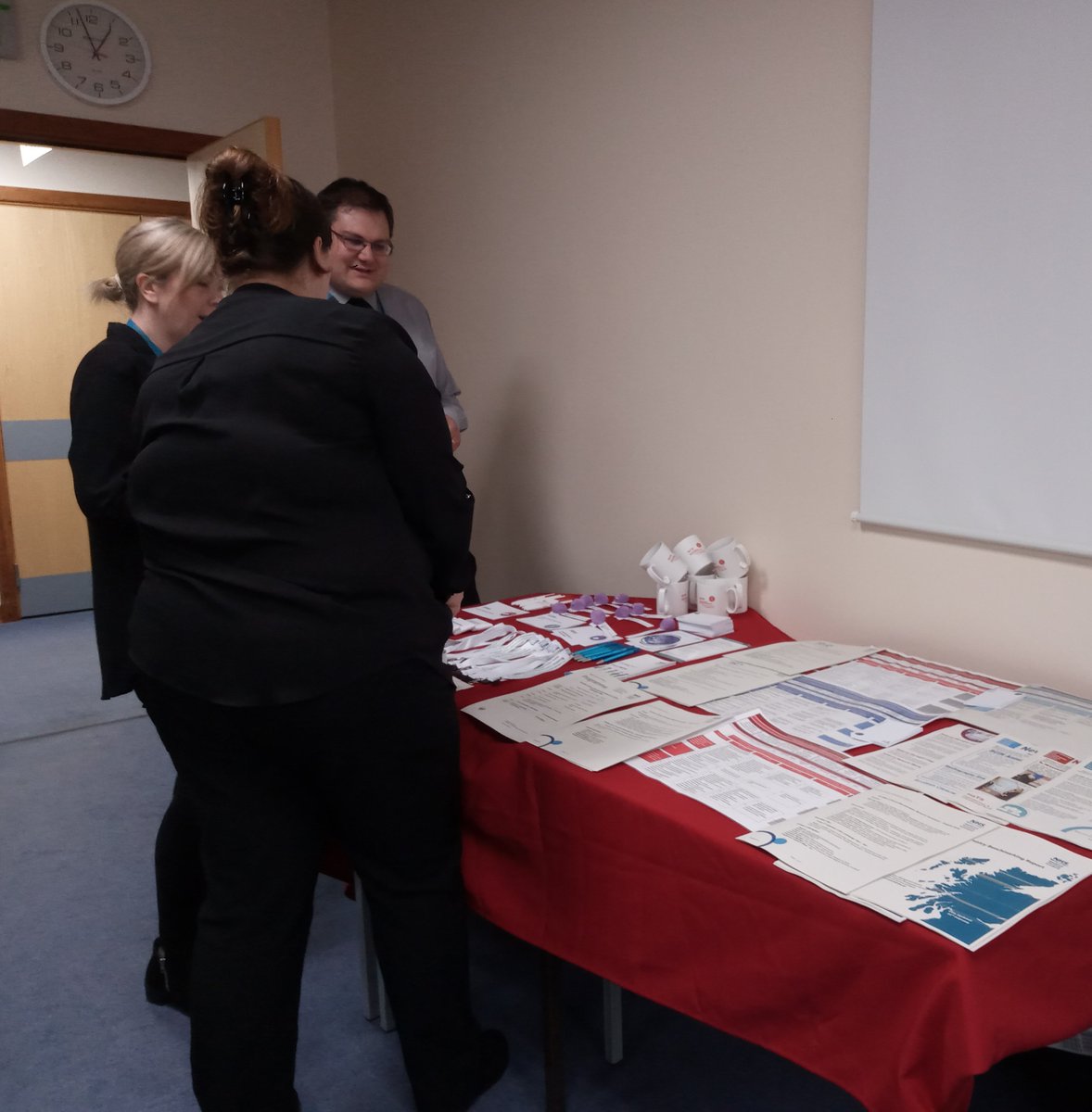 NMDNScot's tweet photo. Great engagement today at the Western Isles lab roadshow; lots of interest and plenty of freebies. Thanks so much for hosting @NHSWI
#freebies #smvn #scbn #dsg #HaTS #scin #demandoptimisation #diagnosticcommunity @NHSNSS https://t.co/tyBbBv6Ito