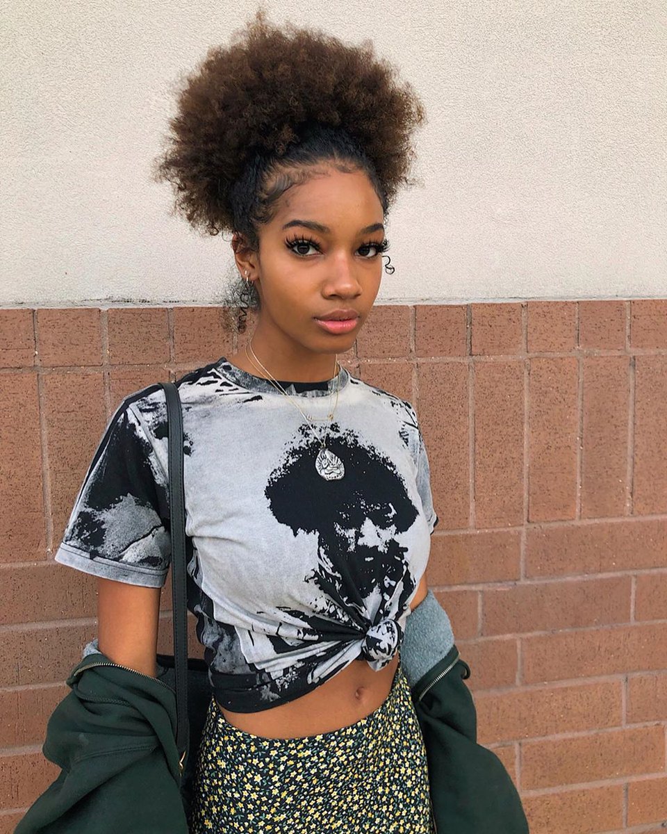 AfricanBeaWomen's tweet photo. 💣💣 https://t.co/f4cCQMgBVv