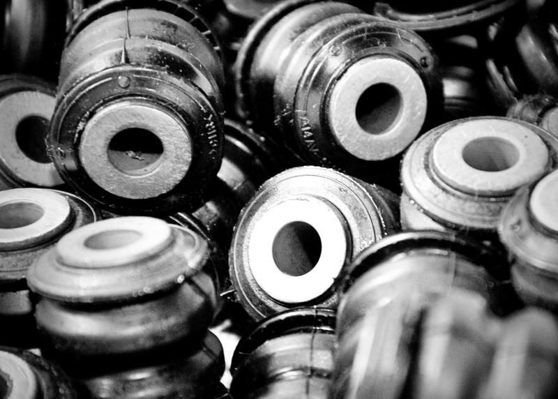 rubbermoulder's tweet image. New video alert: Find out more about our extremely high quality bushings in our latest video here. buff.ly/2ZxpUhb #Mechanical #AntivibrationTechnology #Bushings #RubberBushings