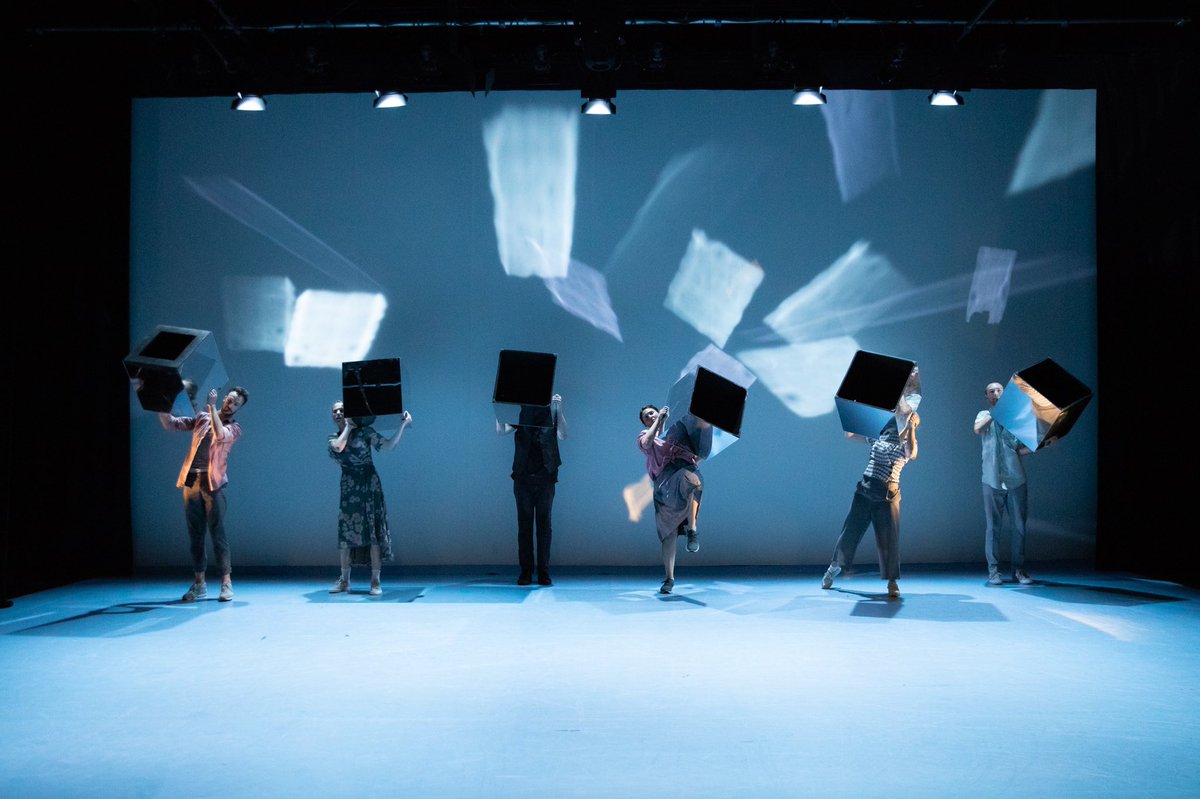 CoChordelia's tweet photo. @MacphailCentre looking forward to heading your way this weekend!   The Chosen ★★★★★ Edinburgh Festival Magazine 
★★★★ the National
★★★★ the Scotsman 
★★★★ the List 
★★★★ Edinburgh Guide 
★★★★ Scots Gay 
★★★★ Broadway Baby 
★★★★ the Fountain https://t.co/4fhhgIkQ28