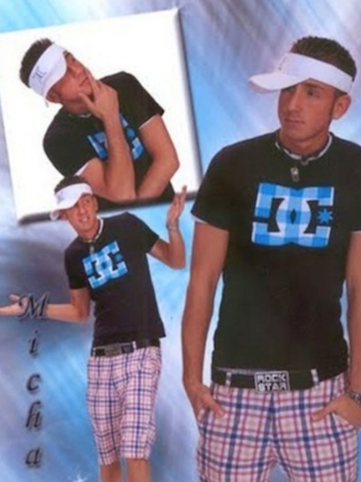 JaniceFosse's tweet photo. Here is the #prompt for the 8/27 #tuestories- here is his senior picture. Tell us where he is now, 15 years later.
#amwriting #writingprompt #writingprompts #promptgame https://t.co/6fdtBqrKtm