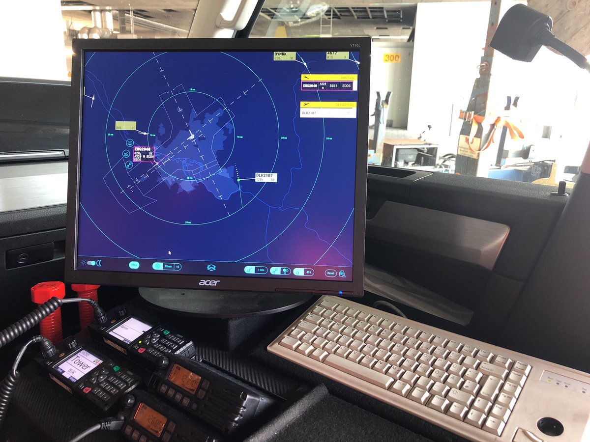 DFS_AS_company's tweet photo. Yes... we are at @HamburgAirport - shooting for our #PHOENIXWebInnovation. Follow us to get the latest news on this project. #DFSAS #followmecars #ATC #aviation #aproncontrol https://t.co/fT9g6D0Qlj