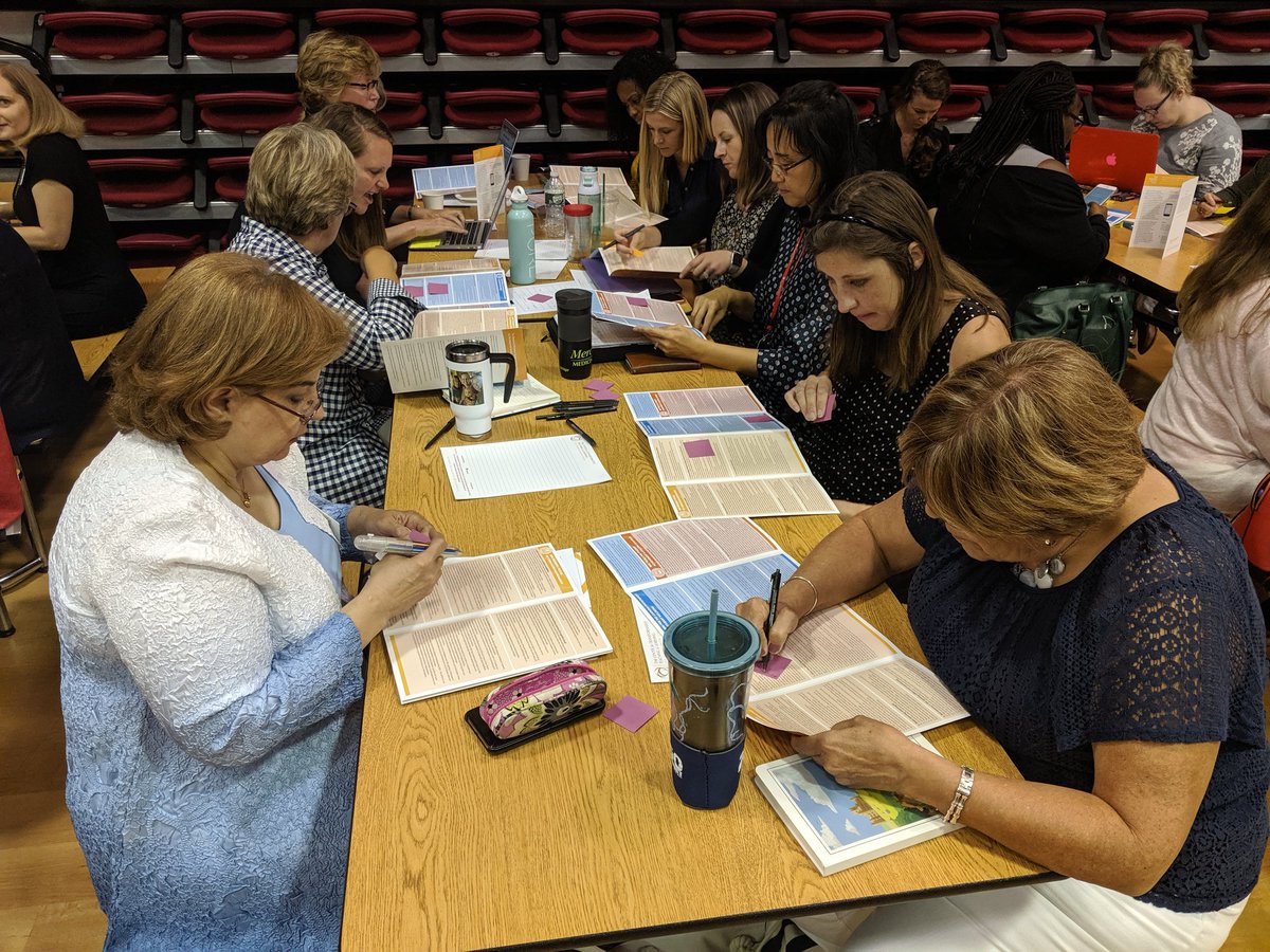 TheCTTL's tweet image. Placing sticky notes on the #mbeplacement as a quick reference for the strategies teachers learned from their #neuroteachglobal micro-courses.