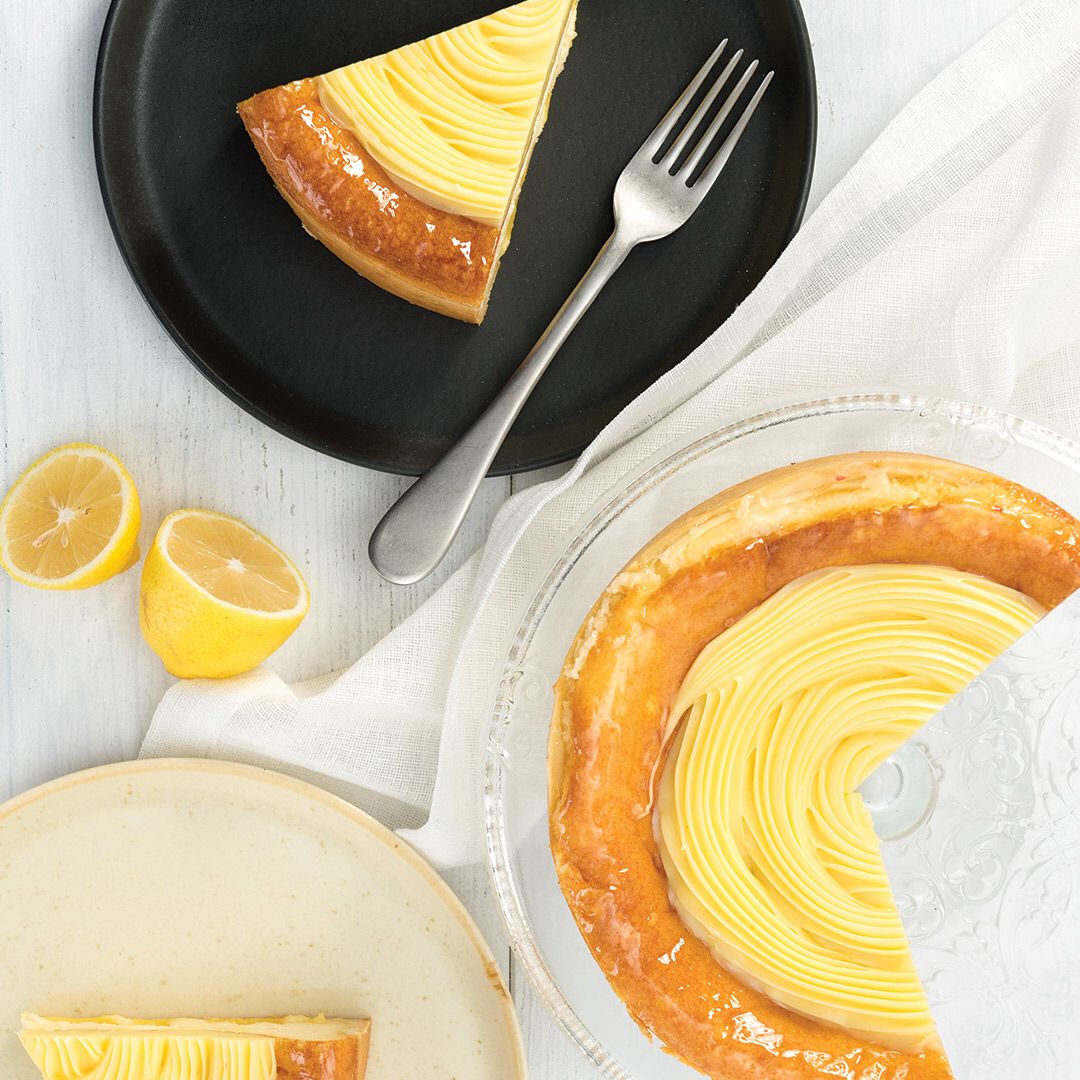 pasafirini's tweet photo. Usta eller hazırlanmış, özel peynirli karışımı ağzıda eriyen nefis limonlu cheesecake. 😍😋
#cheesecake #pasta #limonlu #nefis #paşafırını #tatlıaşkı #cake #cakes #lezzet #ustasından #delicioous https://t.co/h5oDywhAZE