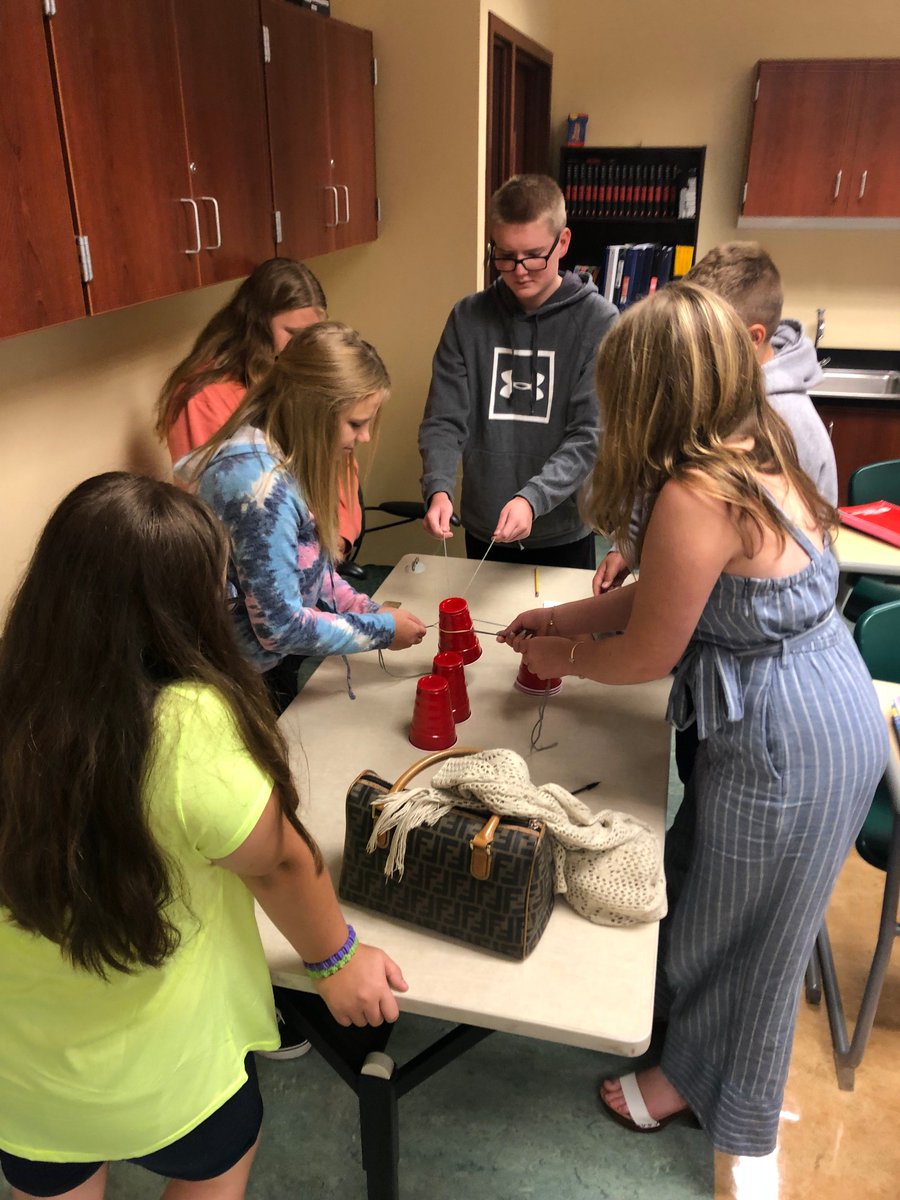 MrsHenryReads's tweet image. Team Building and "Tweet Me Something Good Tuesday" #youghsd