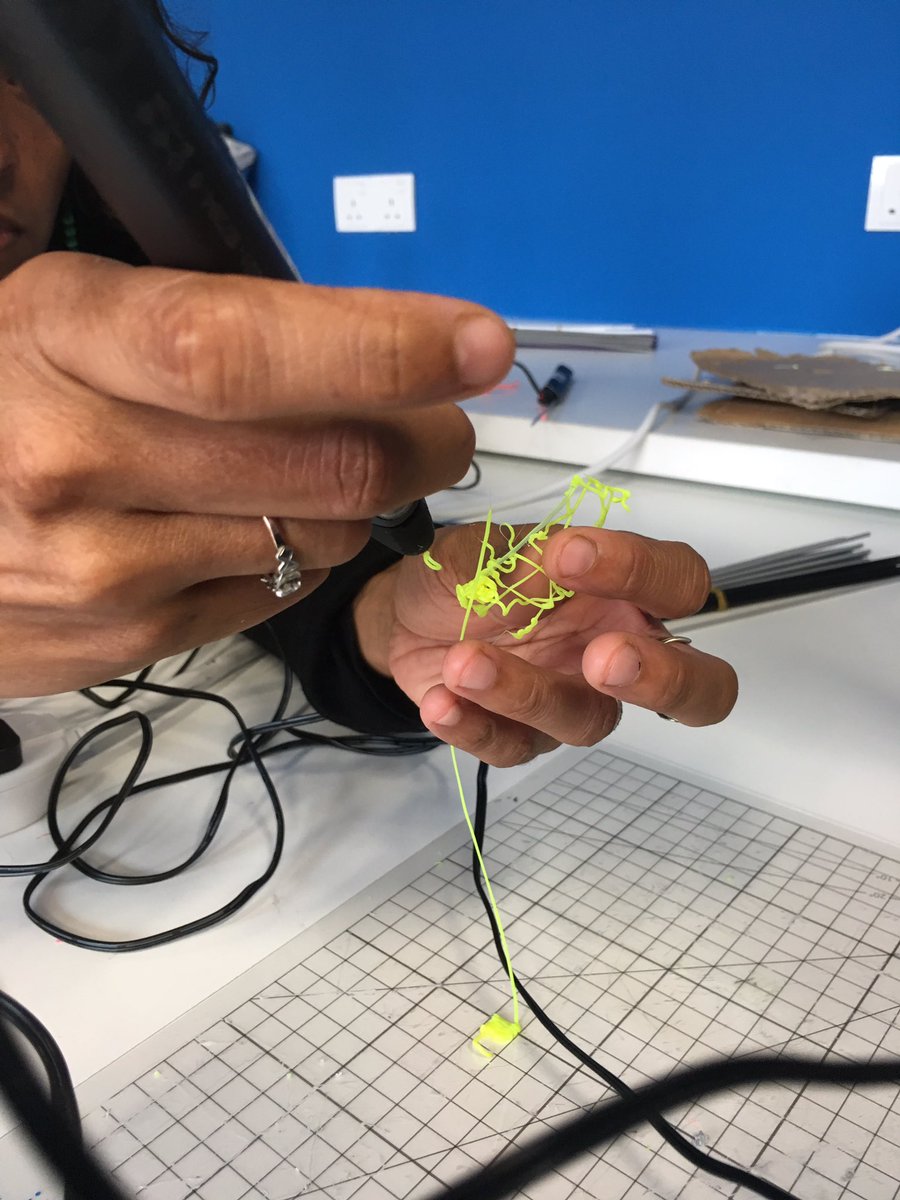 A little late but we kicked start “Back to Work” Monday with a little fun at Makerspace 😍🙈 so much fun using this “pen” to create ! #his_learning #his_pl #noweveryonecancreate
