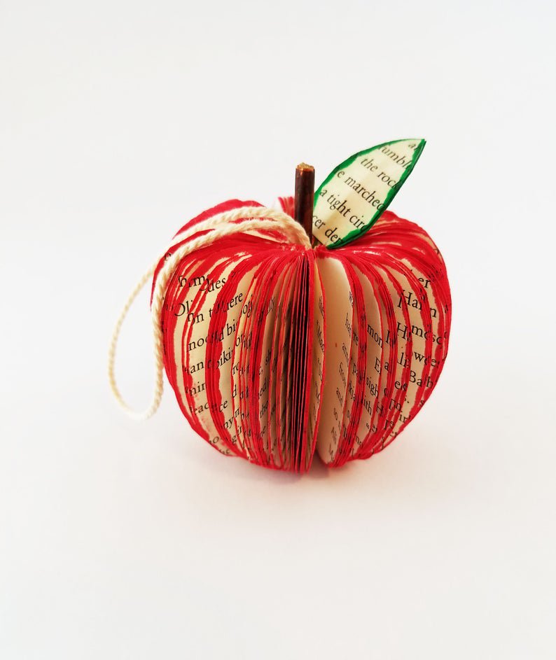 https://www.etsy.com/listing/525217663/book-ornament-apple-ornament-teacher. #apples....