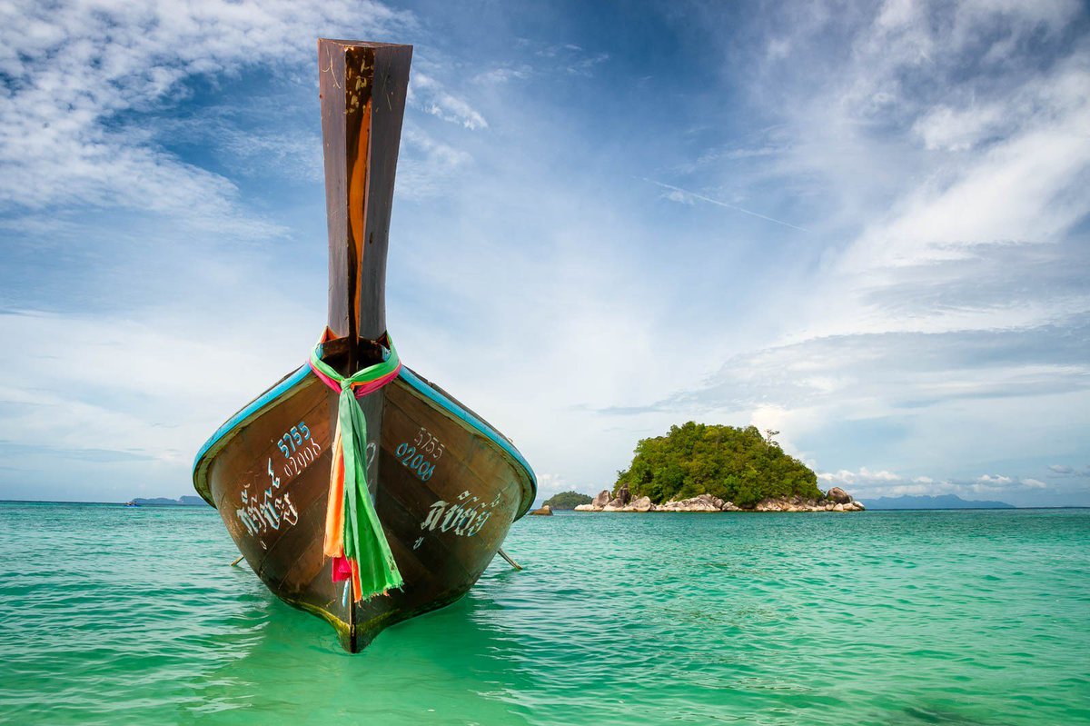 Wedding_Carpet's tweet photo. 11 Reasons why Thailand is the number 1 destination Wedding Location for Indian Couples. 

Check here: https://t.co/8N7j0bBx29 https://t.co/8MYPYYy7D4