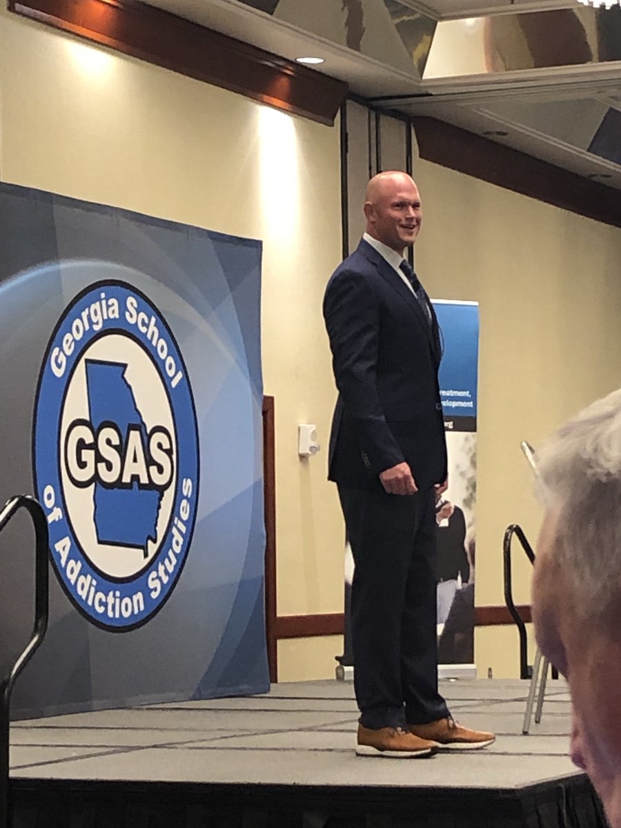 DrugFreeWP's tweet photo. Steven Herndon, UGA alumni and former Falcons, keynote speaker at the 13th annual Georgia School of Addiction Studies. #recoveryispossible #livedrugfree #recoverysaves #beataddictiontogether https://t.co/UV3Yx6k6Ei