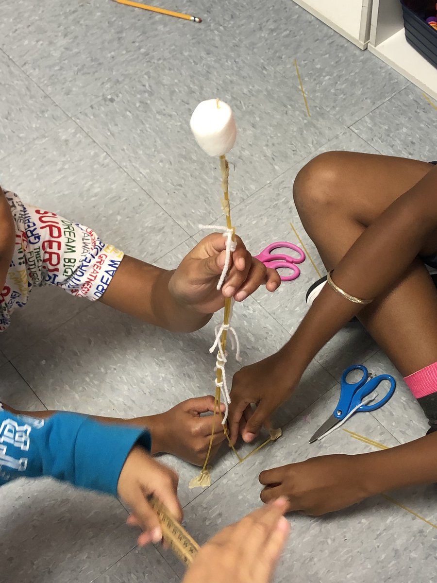 3rd graders in Mrs Williams’ class worked on a STEM challenge to build the tallest marshmallow tower. Success was found in the #discussions and the #teamwork — important lessons are being learned every day!