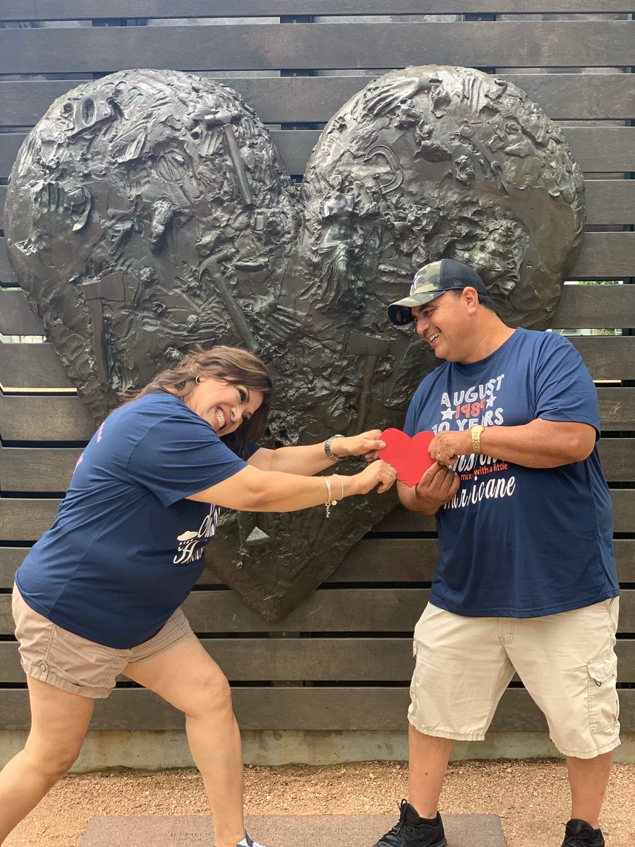 alwaysmeECA's tweet photo. 🥰Yesterday, August 26 made 3 decades with my BESTfriend❣️ I’d do it over &amp; over again...”I do!” #HappyAnniversary #30Years ♥️ https://t.co/WZdr4ID63h