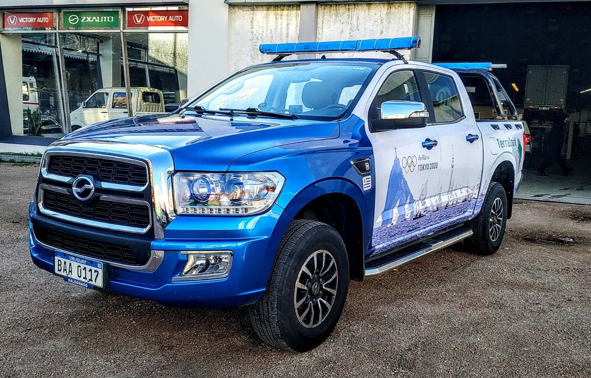 ZXAutoUy's tweet photo. ¡Nuestra ZX Auto Terralord lo puede todo! Este modelo en particular ya lleva 285.000 Km de idas y venidas, ha cubierto rutas desde Uruguay hasta Perú. 

#Terralord #Uruguay #pickup #camioneta #montevideo #peru #todoterreno #noderal #automotora #tallermecacnico #zxauto #Familia https://t.co/NGqHEhekpS