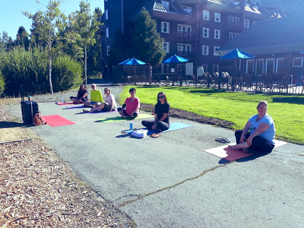 PACHospitality's tweet photo. π₯@tahoeactivity Dept
https://t.co/Sl2cGxdeY1
Outdoor Yoga is a summer workout favorite at LTR! #Yoga #LTR #PACSummerFun #StayVacationed @AndreElkins7 @PACHospitality @diamondresorts https://t.co/4BR9GjrAzR https://t.co/fIkYd4bYHI