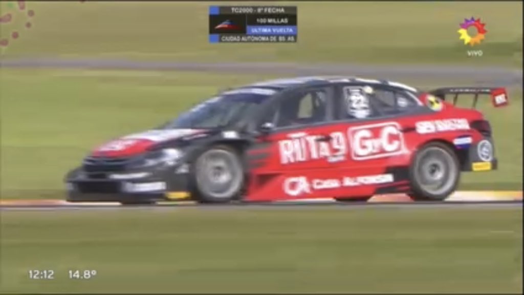 RoBerasategui's tweet photo. Gran dominio de #Citroën en la primera parte de las 100 Millas del @TC2000online 1-2-3 con victoria de Garriz seguido por Cravero y Sapag con los #C4Lounge #CitroenTotal https://t.co/u6lboDC1Vb