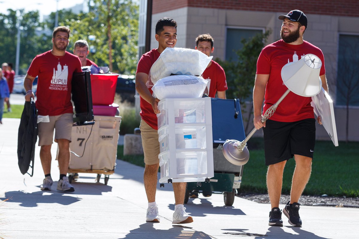 IUPUIStuAffairs's tweet photo. And all of our Jags are finally HOME. ❤️ https://t.co/y1vWhSf3Fd