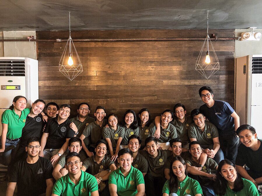 brwinfsc's tweet photo. Core Group x Alumni.

Nothing but a grateful heart.

✅ #SearchInWeekend for ⭕️155

#PrayAndBelieve🙏🏼✨ #SICG #SIBCD #SearchInBacolod #YesToLife https://t.co/VBrzKk2YP7