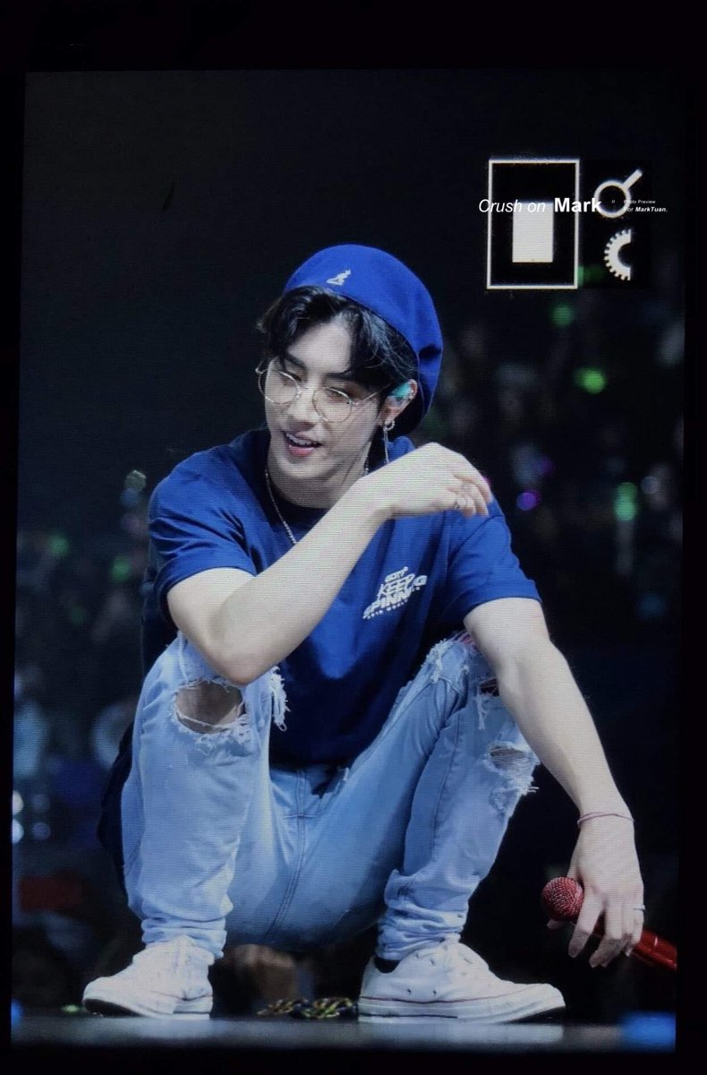 Got7__fav's tweet photo. ชอบผู้ชายใส่แว่น💗💗💗 #MarkTuan #GOT7inMelbourne 
#GOT7 #갓세븐  @GOT7Official
#GOT7WORLDTOUR
Cr.on pic https://t.co/IkBtBSZPO0