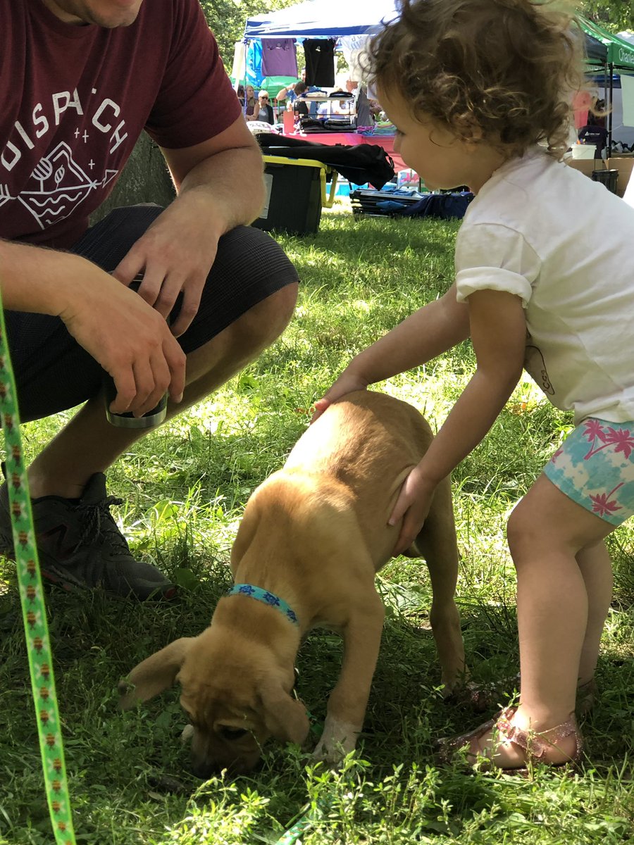 Rewind 100.9 tweet media