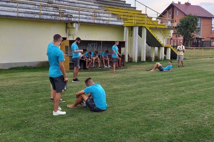 bijeljinalive's tweet photo. Nova bruka Sloge iz Gornjeg Crnjelova https://t.co/PPI5JRhiGy https://t.co/NFw38wu3u5
