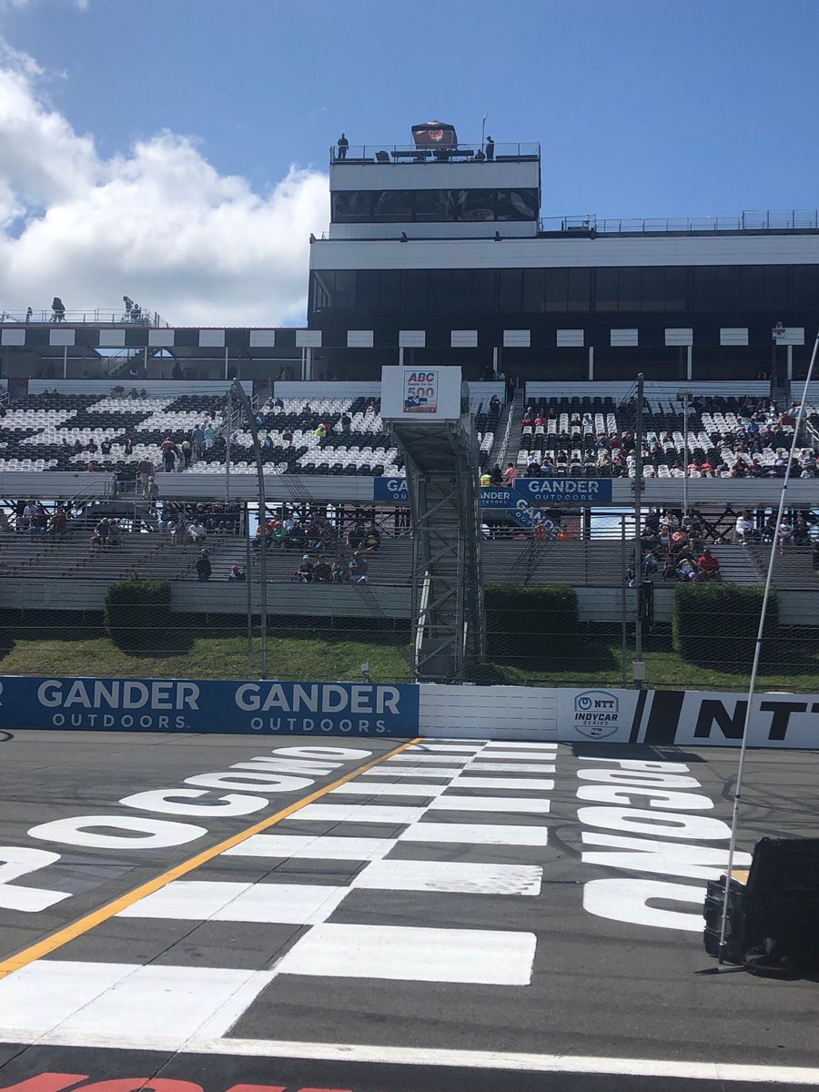 schultzairshows's tweet photo. Getting ready to start day 2 here at the Great Pocono Raceway Airshow. https://t.co/uJyLyf2qxC
