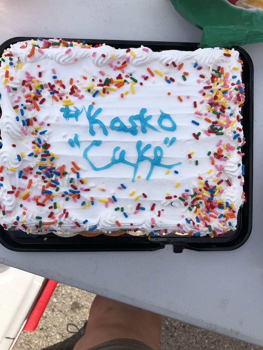 mjms323's tweet photo. #Kosko “#cake” https://t.co/qildeymX3j