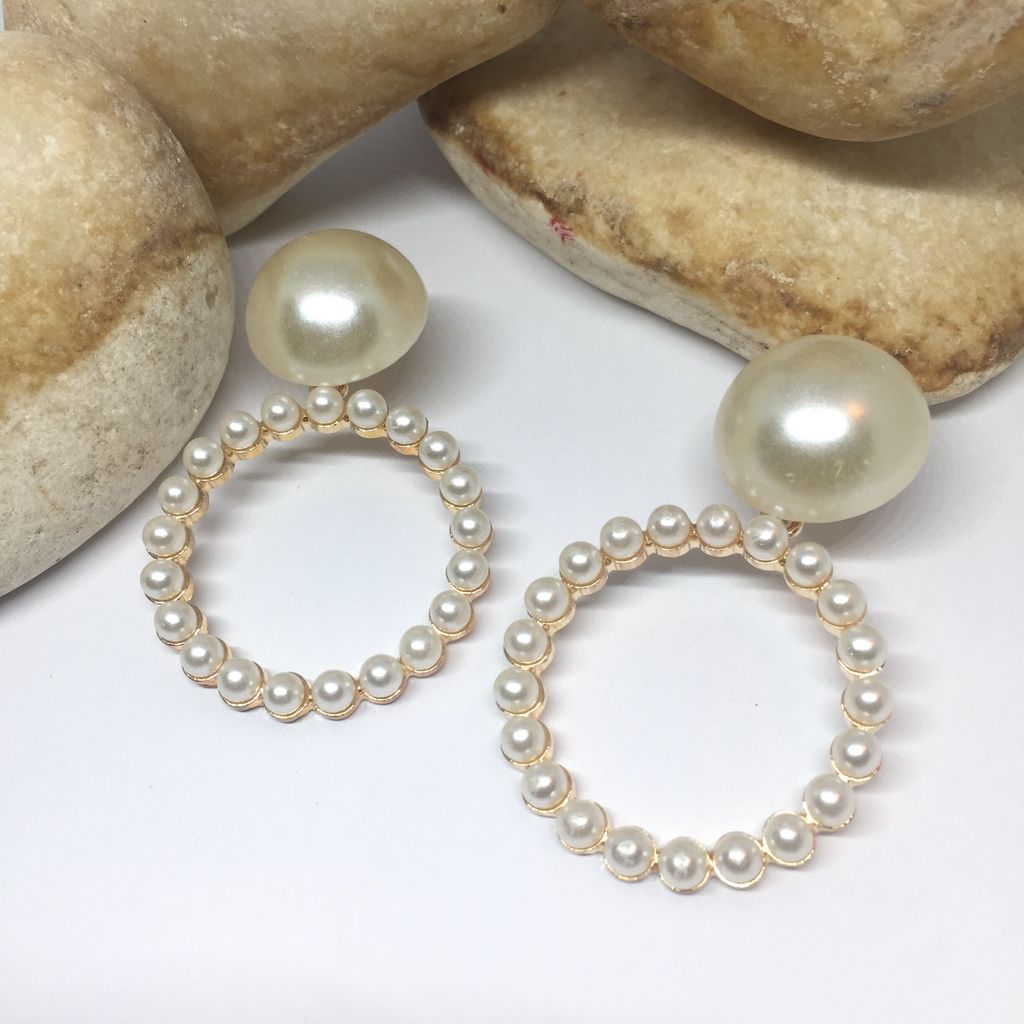 NoussaShop's tweet photo. La femme est une perle 💖 #NoussaAccessoires #Perle https://t.co/6FEkF2XM0f