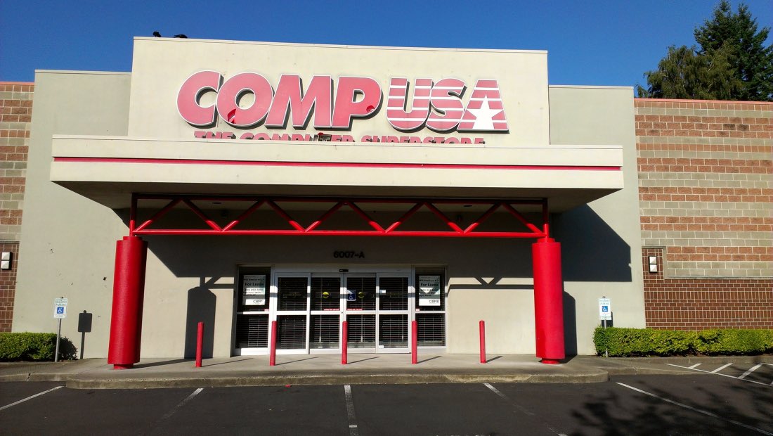 CompUSA storefront