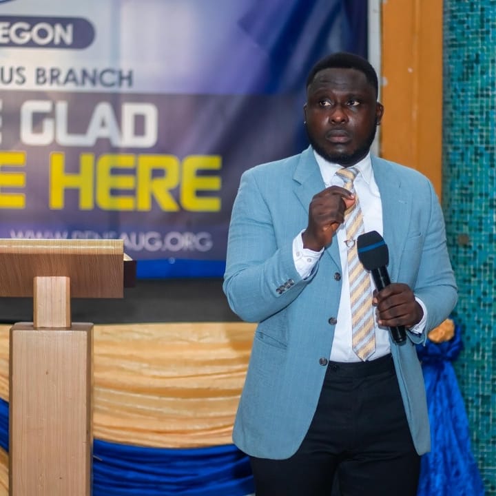 pensaugofficial's tweet photo. Photos from church service today😍📸 @MensahSarbahdinningHall @UniversityofGhana
#PensaLegon
#SundayService
#ExpositionOfTheme
#Eld.JoshuaEssumang
#DivineInfluence
#possessingthenations https://t.co/hIa5SrVITL